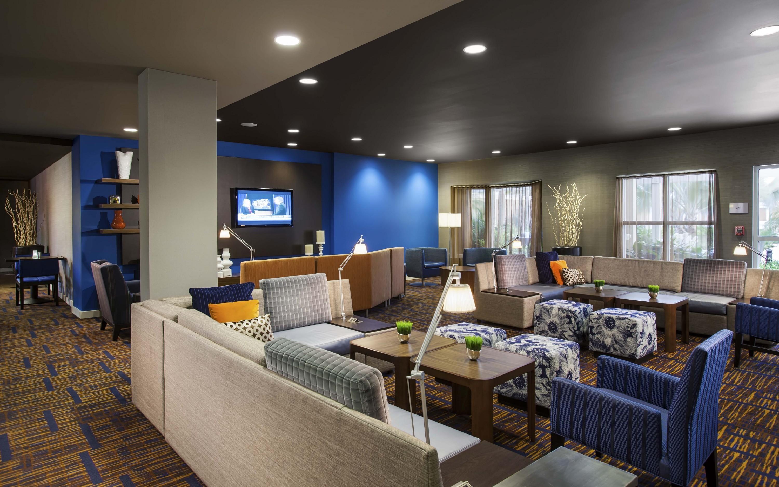 Courtyard By Marriott Miami Aventura Mall Exterior photo